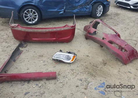 2012 Chrysler 300 from USA, damaged, VIN 2C3CCAAG4CH213754